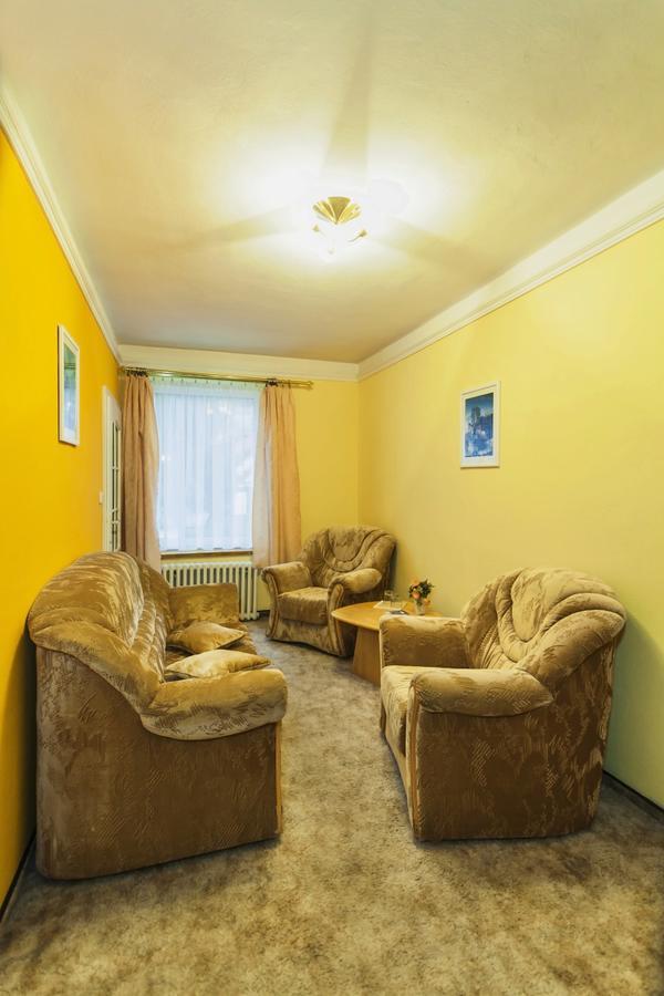 Hotel Central Kremnica Eksteriør bilde