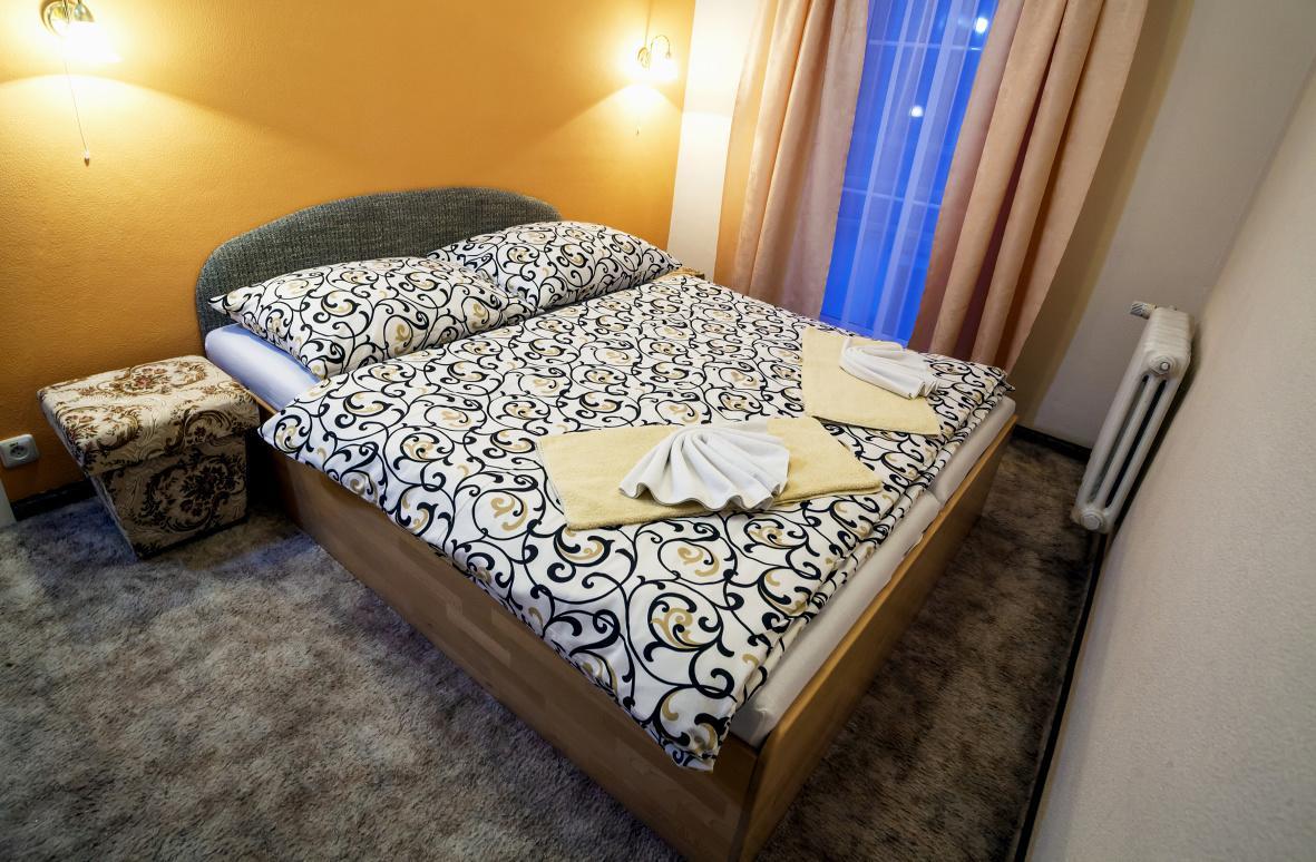 Hotel Central Kremnica Eksteriør bilde